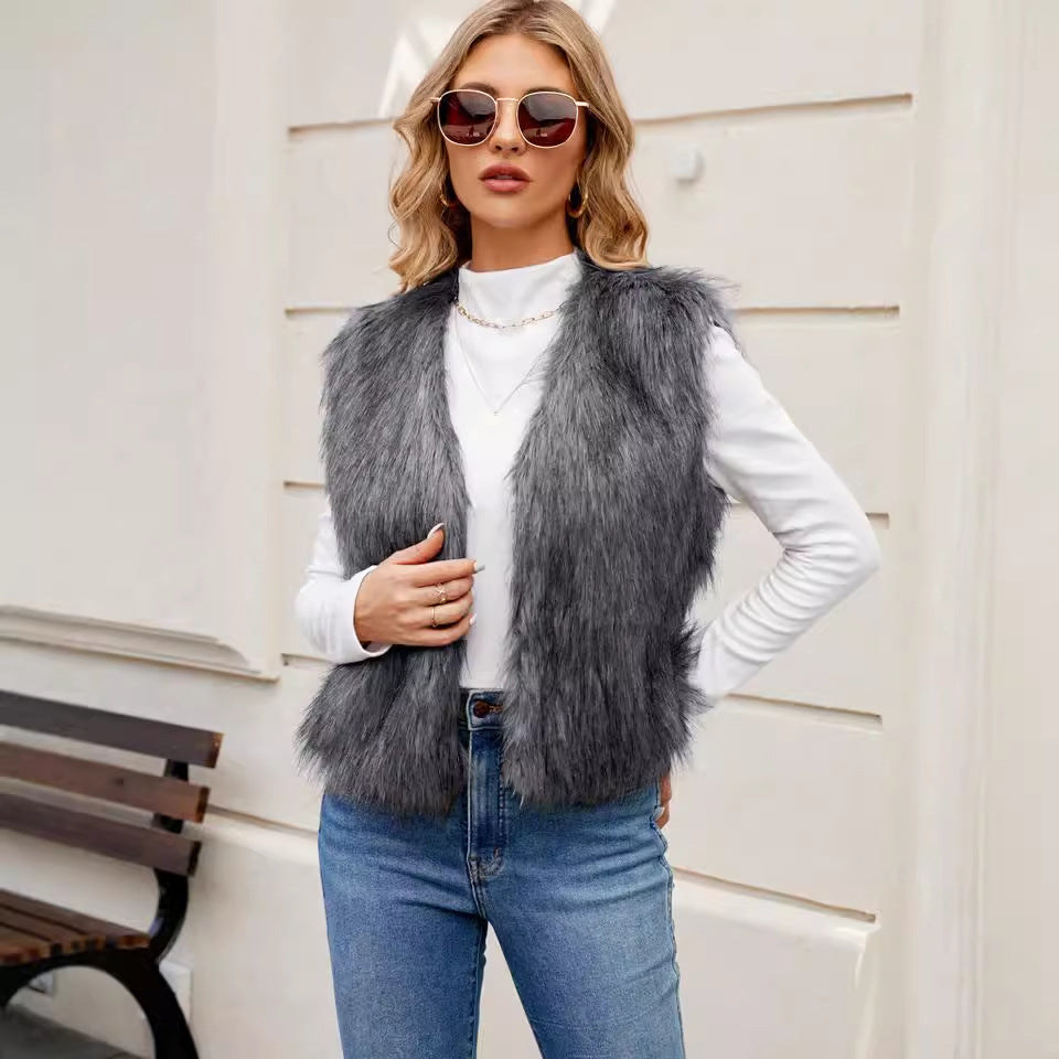 V-neck short women's faux fur jacket