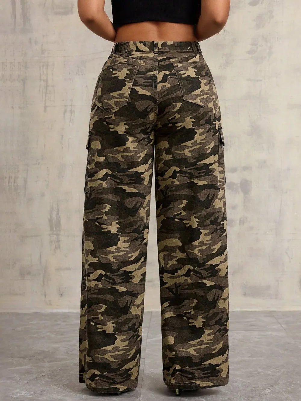 Camouflage Wide Leg Jeans - 𝐝𝐮𝐯𝐥𝐚𝐬𝐡𝐨𝐩.𝐜𝐨𝐦