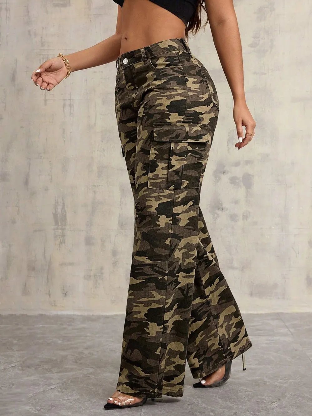 Camouflage Wide Leg Jeans - 𝐝𝐮𝐯𝐥𝐚𝐬𝐡𝐨𝐩.𝐜𝐨𝐦