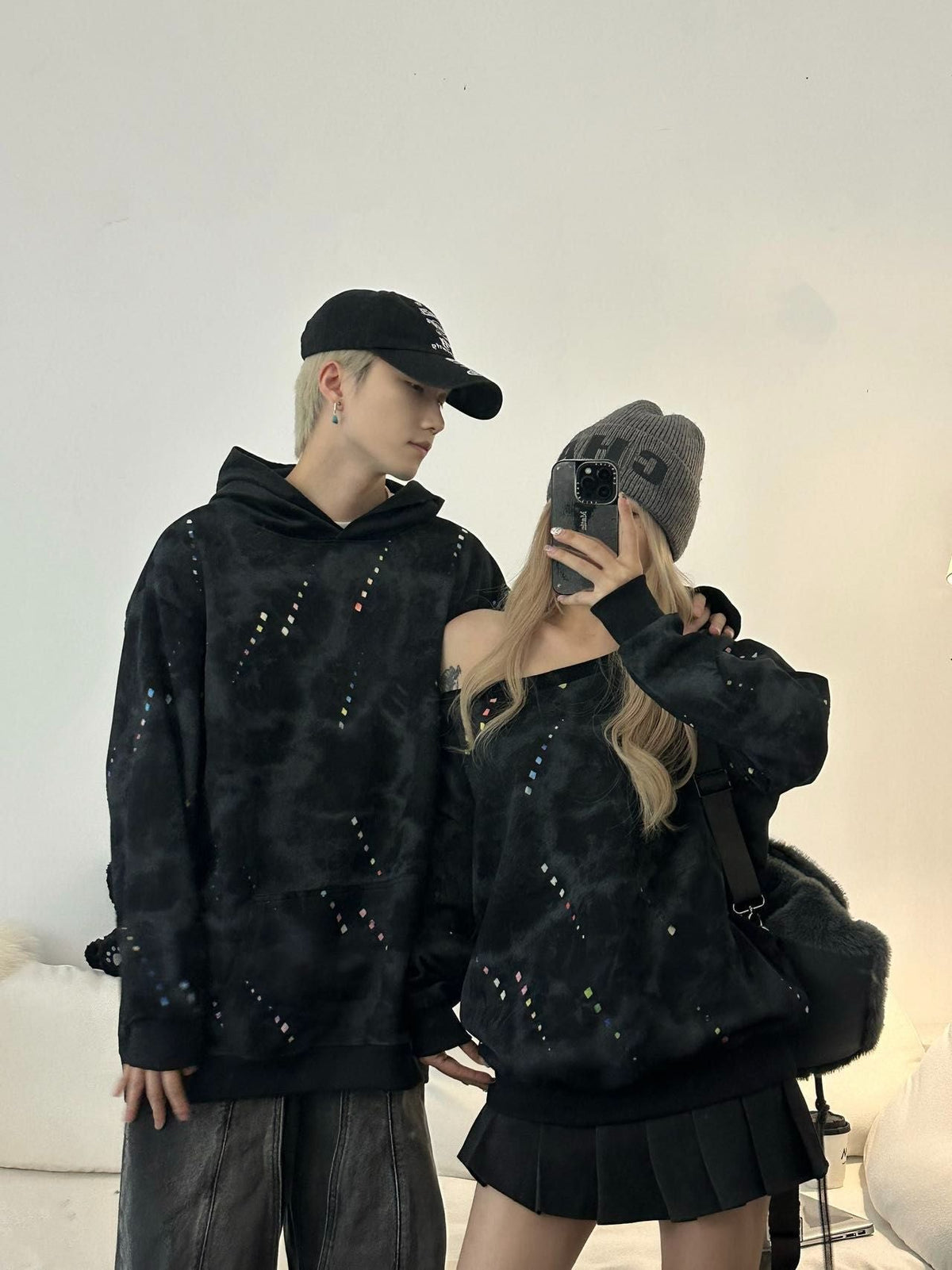 Casual Round Neck Sweatshirt for Men, Gradient Design, Loose Fit Long Sleeve T-Shirt - 𝐝𝐮𝐯𝐥𝐚𝐬𝐡𝐨𝐩.𝐜𝐨𝐦