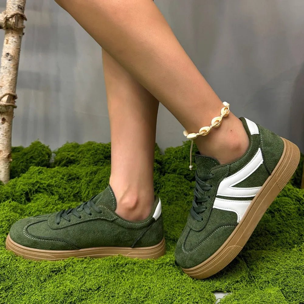 Lace Up Round Toe Contrast Sneakers - 𝐃𝐔𝐕𝐋𝐀𝐒𝐇𝐎𝐏
