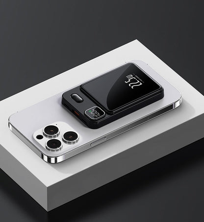 Magnetic suction power bank fast charging, compact and portable mobile power supply - 𝐃𝐔𝐕𝐋𝐀𝐒𝐇𝐎𝐏