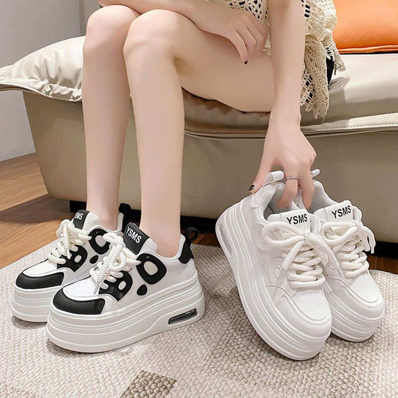 Thick soled white shoes for women, versatile and popular panda shoes, slimming and niche casual sponge shoes - 𝐝𝐮𝐯𝐥𝐚𝐬𝐡𝐨𝐩.𝐜𝐨𝐦