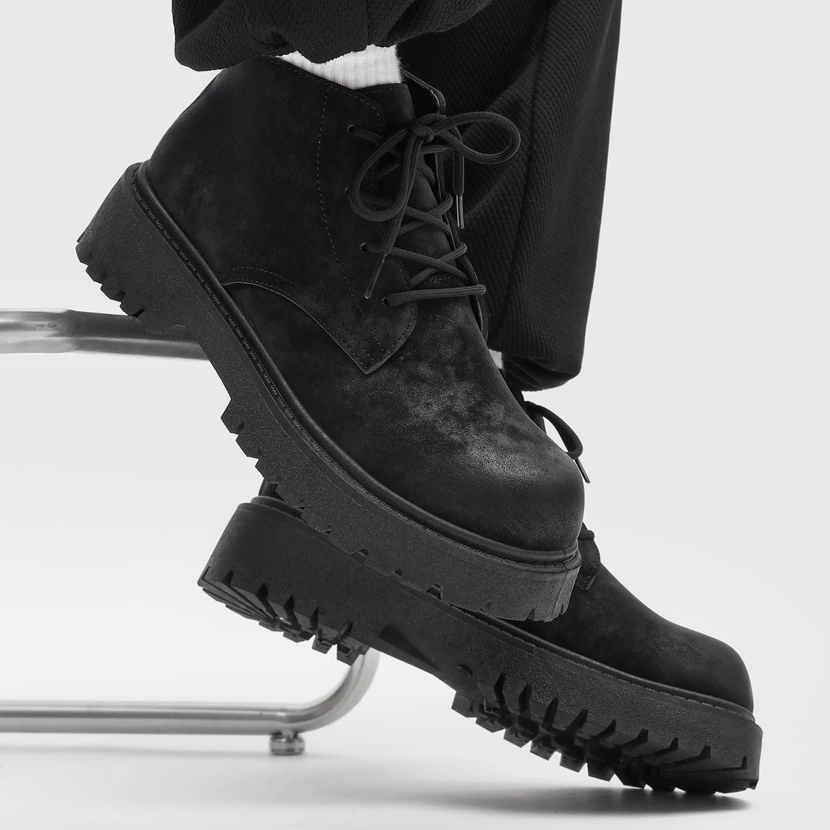 Unisex Height Increasing Leather Boots – Vintage Round Toe Lace - Up Thick Bottom Ankle Shoes for Fall Winter Daily Wear - 𝐃𝐔𝐕𝐋𝐀𝐒𝐇𝐎𝐏