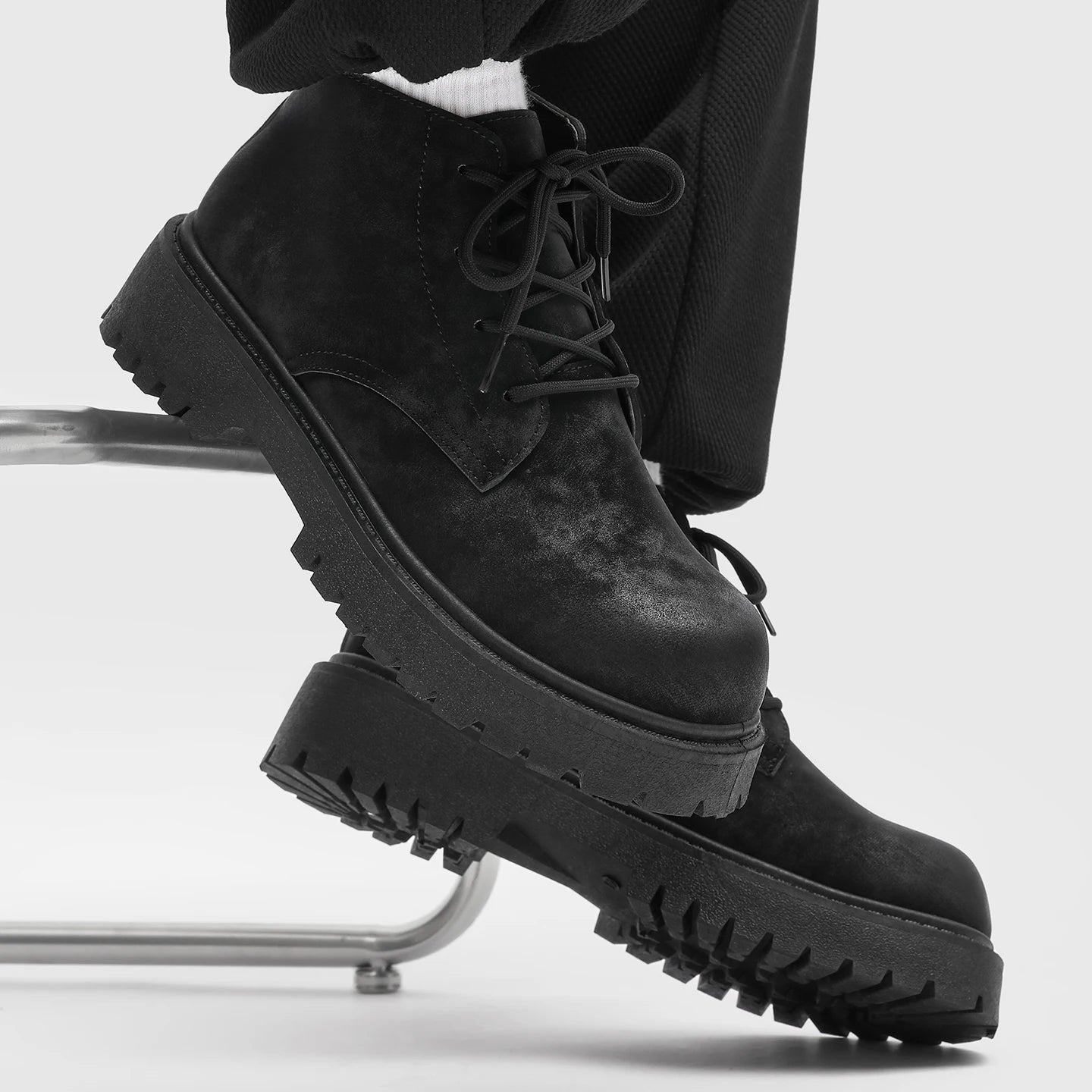 Unisex Height Increasing Leather Boots – Vintage Round Toe Lace - Up Thick Bottom Ankle Shoes for Fall Winter Daily Wear - 𝐃𝐔𝐕𝐋𝐀𝐒𝐇𝐎𝐏